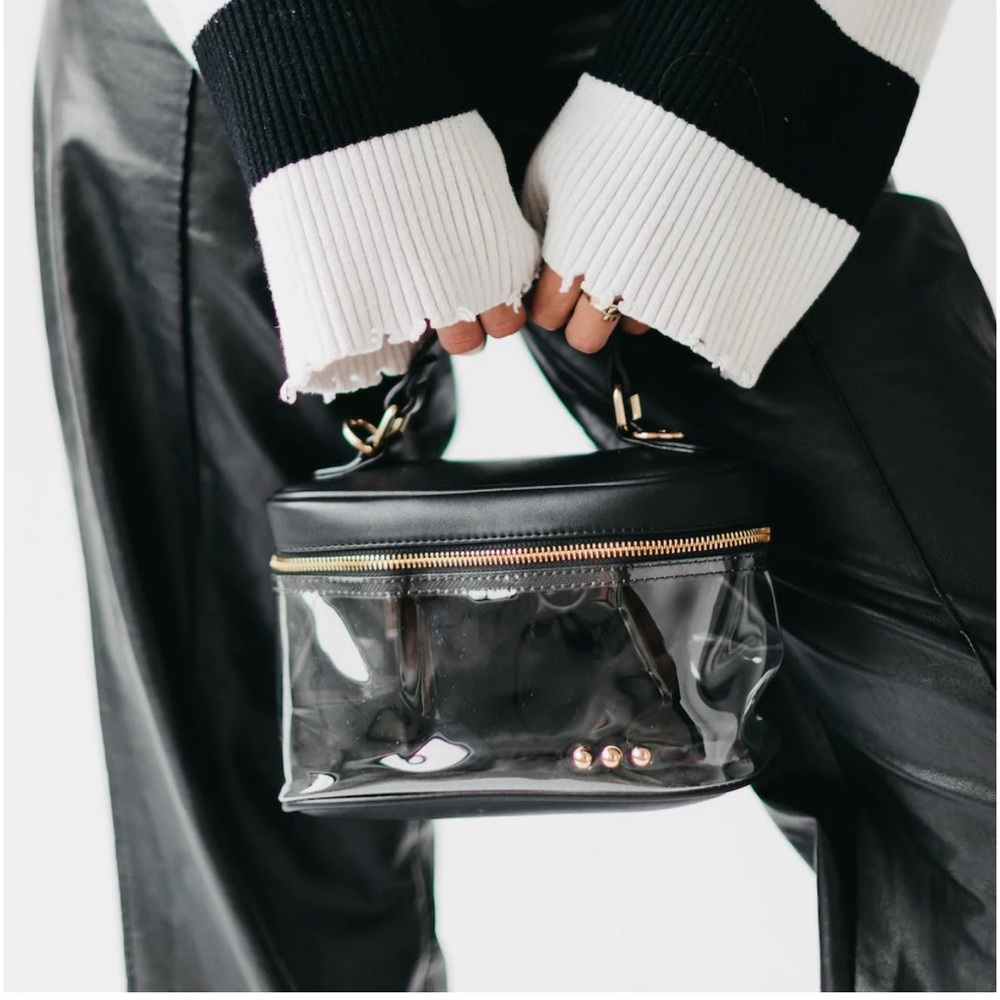 CARISSA CLEAR CROSSBODY ~ Pictures show in other colors but this is black - NWT